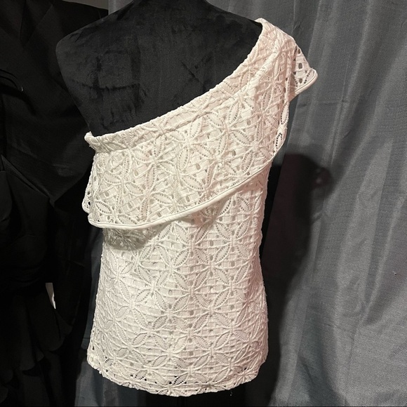 One shoulder White Lace Overlay Blouse by 7th Avenue Design Studio size M - Picture 5 of 7